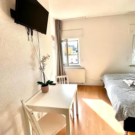 Budget Kueche,bad, Parken Im Zentrum Von